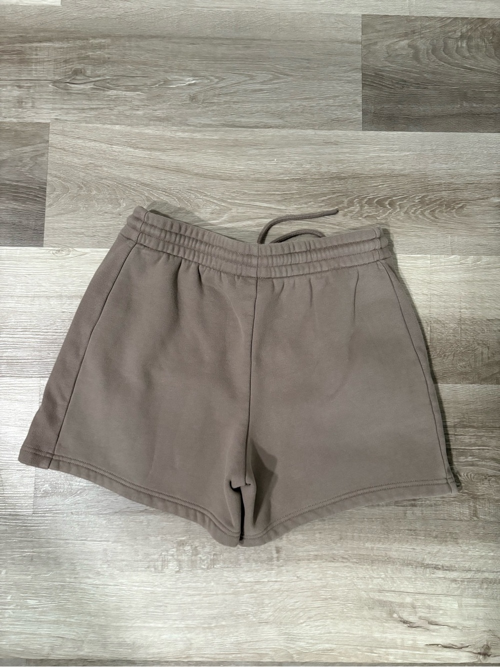 Aritzia Sweatfleece Cozy Drawstring Lounge Shorts - Taupe - Picture 6 of 6